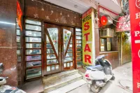 Hotel Star Paradise Отели рядом с достопримечательностью «Мейн Базар»