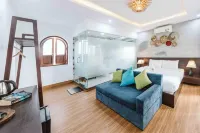 The Night Market Villa - Pensions