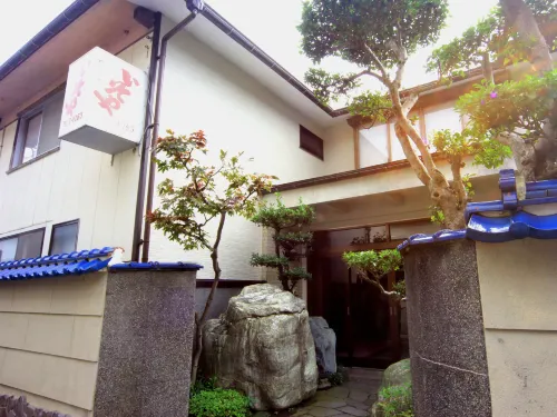 Isoya Hotel di Mihama
