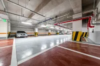 Hotel Deokyeong - parking