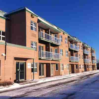 Hotel Quality Suites Hotel Exterior