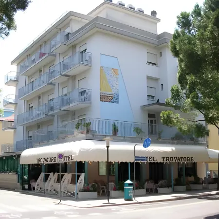 Hotel Trovatore