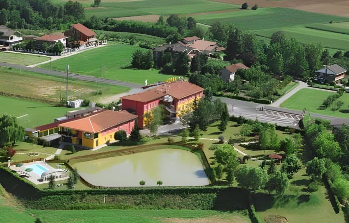 Lo Scoiattolo Piedmont Bike Hotel