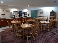 Country Inn & Suites by Radisson, Ankeny - des Moines - breakfast
