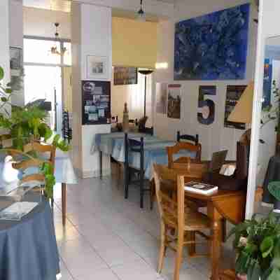 Hôtel Richelieu Dining/Meeting Rooms