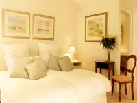 Isola Bella Guest House Hoteller i Leisure Island