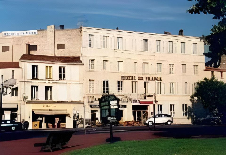 hotel overview picture