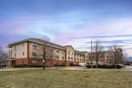MainStay Suites Chicago Hillside