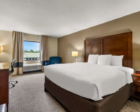 Comfort Inn & Suites Chipley I-10 Hotels in Chipley