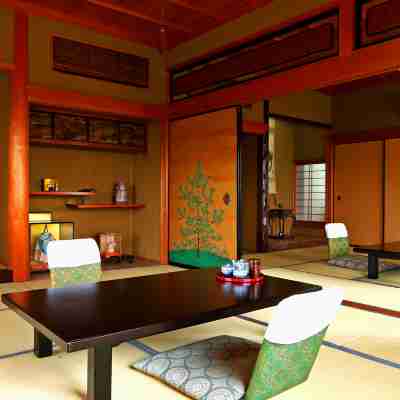 景勝の宿 芳雲館 Rooms