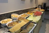 Hotel El Pilar by BSB Inn - breakfast