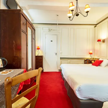 Hotel Saint Etienne Hotels in Caen