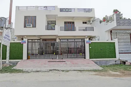 Shree Hotel Отели в г. Рендуа Палхэри