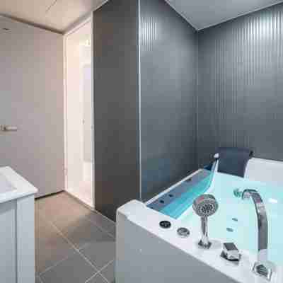 가평 까사벨라풀빌라 야외 대형 수영장 운영중 Fitness & Recreational Facilities