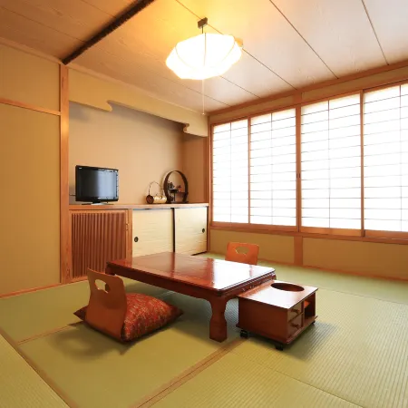 Sujiyu Onsen Ryokan Furusato Отели рядом с достопримечательностью «Kuju Forest Park Skiing Grounds»