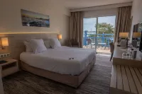 Best Western Plus le Roof - 3 ดาว
