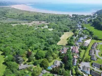 Briardene - 2 Bedroom Cottage - Oxwich Hotels in Penrice