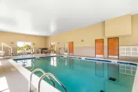 Comfort Suites