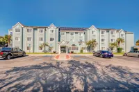 Microtel Inn & Suites by Wyndham Zephyrhills Hotels in Zephyrhills