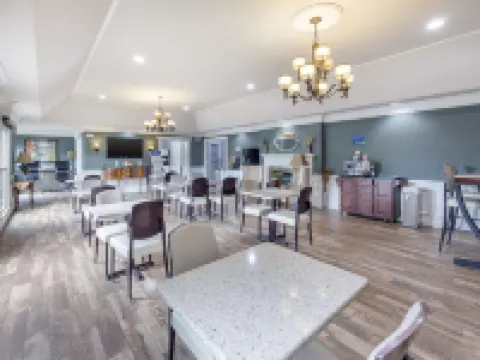 Best Western Spring Hill Inn  Suites Hotels in Maury County