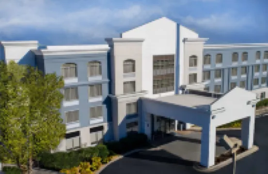 Garner Hotel Murfreesboro West by IHG