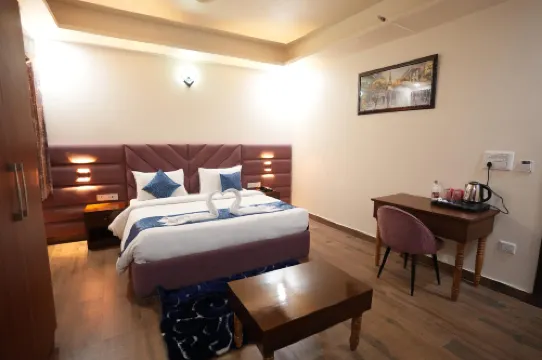 サーラホテルイン