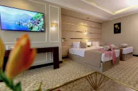 Cairo Taj Mohandessn Hotels & Suites Hotels near الرياض