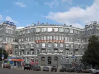 Charushin Hotel