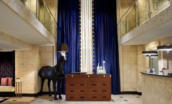 Kimpton George Hotel