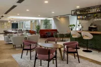 โรงแรมราดิสสัน บลู, เชฟฟิลด์ - ที่มีบาร์