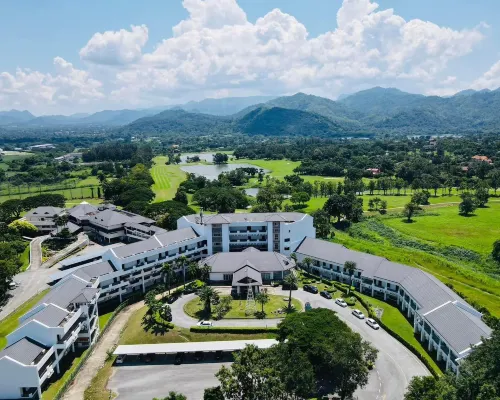 Sir James Resort Hotels in Amphoe Muak Lek
