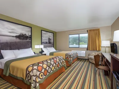 Super 8 by Wyndham Houghton Hotel a 