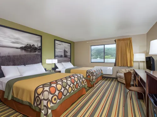 Super 8 by Wyndham Houghton Hotels in Hancock