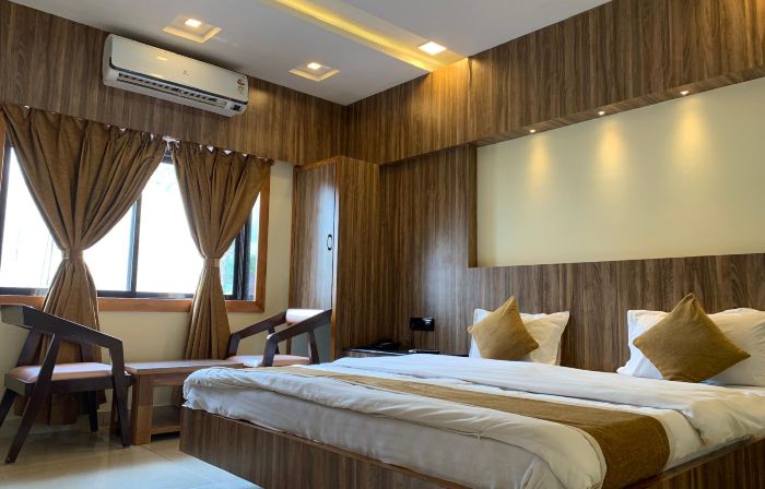 Hotel New Golden Veena