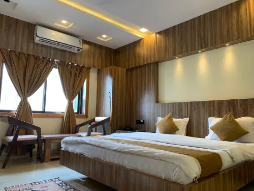 Hotel New Golden Veena