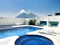 Antaris Cintermex Hotels in Guadalupe
