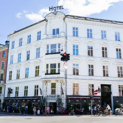 Babette Guldsmeden Hotels near Frederik's Church