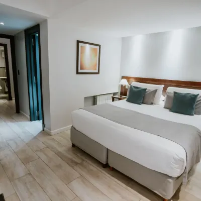 Hotel Club del Golf Hotels near Stella Maris Church