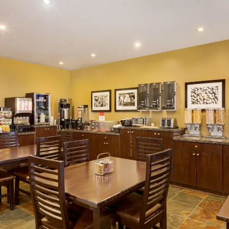 Ramada by Wyndham Cold Lake