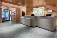 Fairfield Inn & Suites Queensbury Glens Falls/Lake George Area - parking
