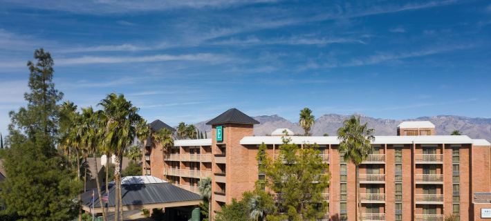 Embassy Suites by Hilton Tucson East Hotels in Pima County