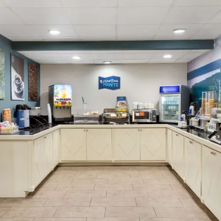 Clarion Pointe Research Triangle Park Durham