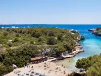 Globales Cala'n Blanes Hotels in Menorca