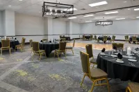 Embassy Suites by Hilton Dallas Park Central Area
