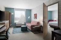 Home2 Suites des Moines at Drake University Hotels in Des Moines