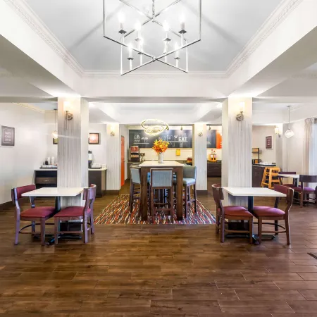Hampton Inn Marion