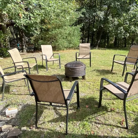 Luxury Pocono Home•Private Heated Pool•Hot Tub•10Min to Camelback Resort