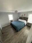 Lake front house with beautiful views and walking distance to Indiana Beach.