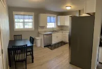 Spacious 4 bedroom cottage near Current River