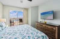 -Summer Place 107- One Step to Beach, 2 Pools, 2 Sets Beach Chairs Included